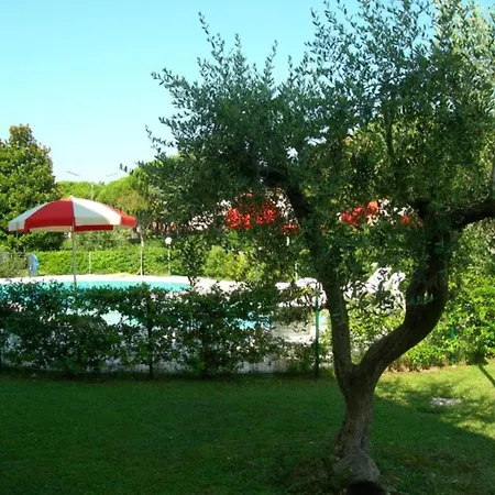 아파트 Newly Constructed With Shared Pool *